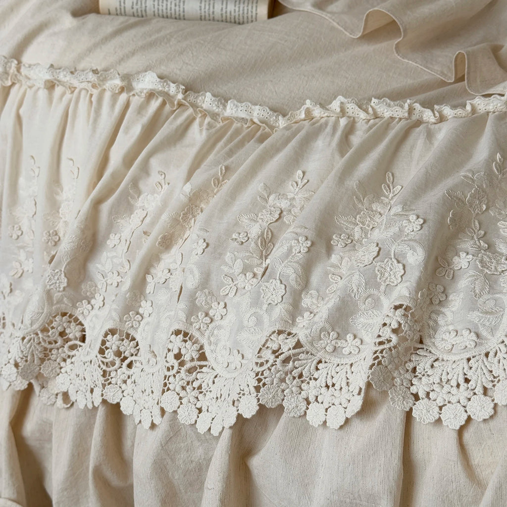 Romantic French Double Layer Lace Ruffles Bedding Set 20% Ramie, 80% Cotton Duvet Cover Set Quilted Bedspread Pillowcases
