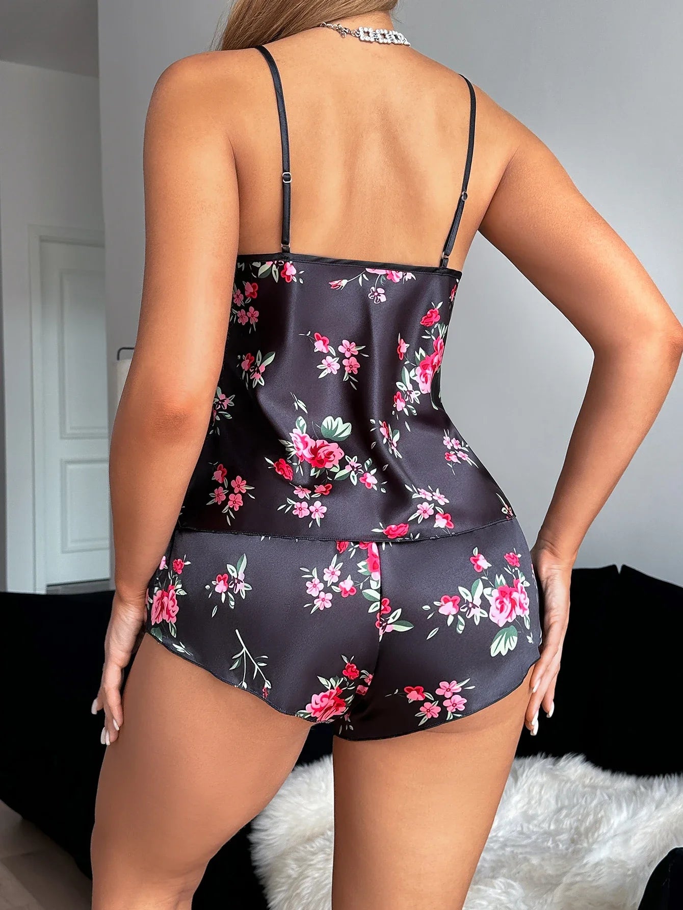V Neck Lace Rose Printed Halter Shorts Set