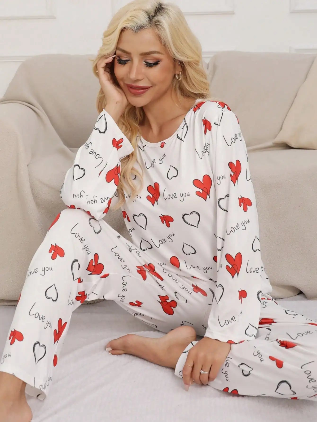 Long-sleeved Heart pattern Round-neck Knitted Pajamas Printed with "Love You"