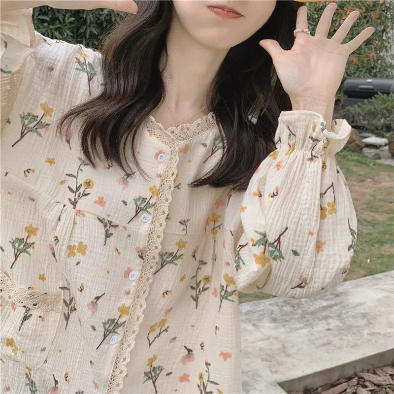 Ladies Sweet Breathable Crew Neck Sleepwear