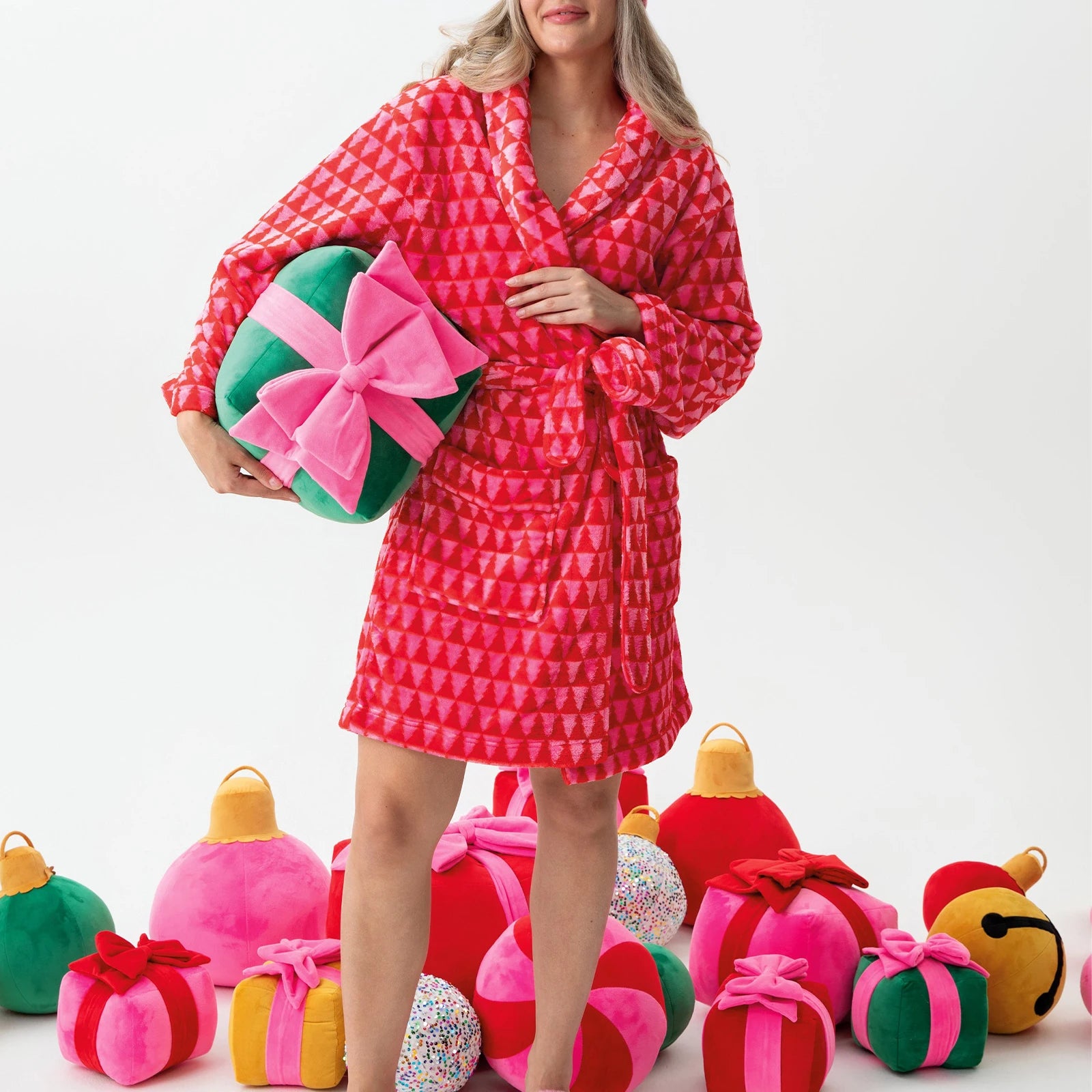 Plush Bright Colored Graphic Long Sleeve Fuzzy Bathrobe Shawl Collar Warm Lounge Robe with Belt