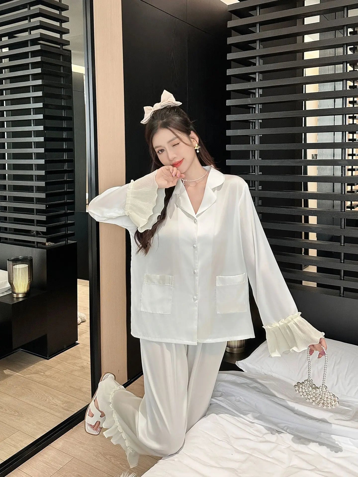 Women's Long-Sleeved Two-piece Silk Pajamas Set Solid Color Cool Nightgown