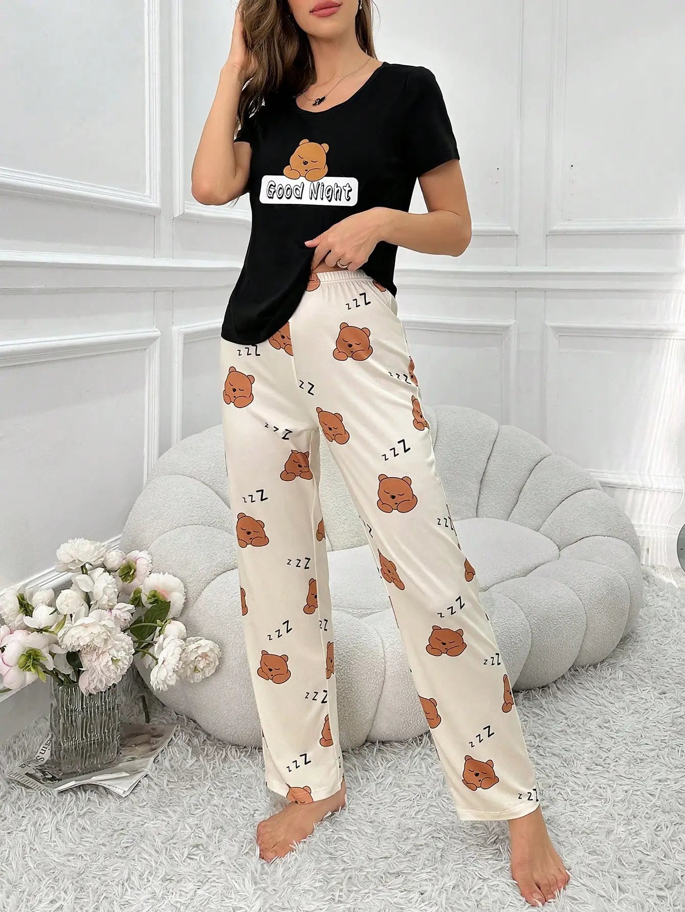 Casual and Cute Cartoon Print 2-Piece Short-Sleeved Long Pants Pajama Set