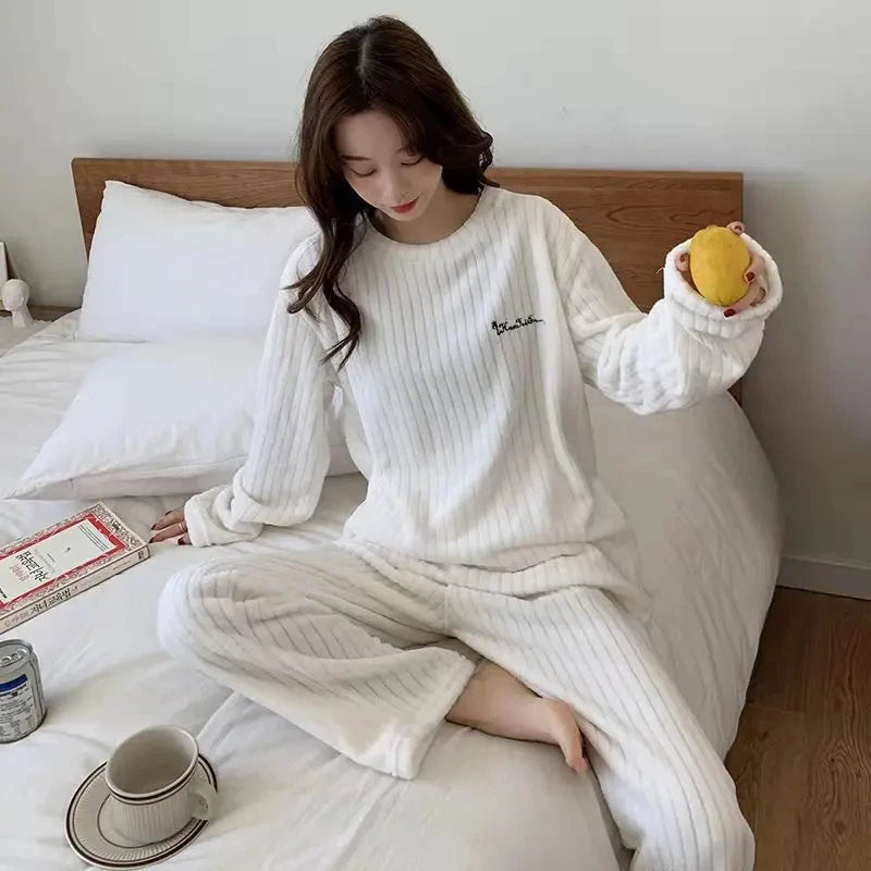 Home-wear Suit Coral Velvet Leisure Pajamas Padded