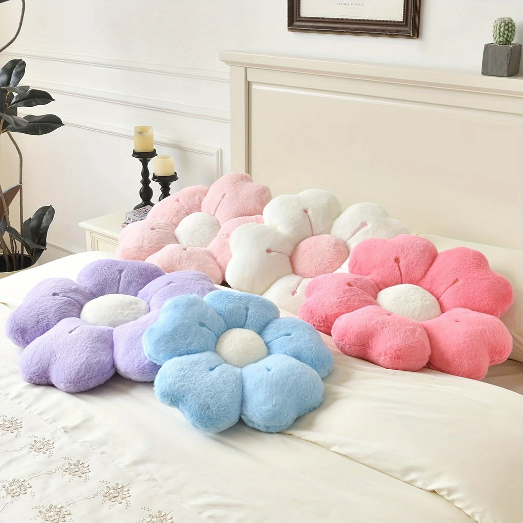 Flower-Shaped Plush Throw Pillow  Cute and Comfortable