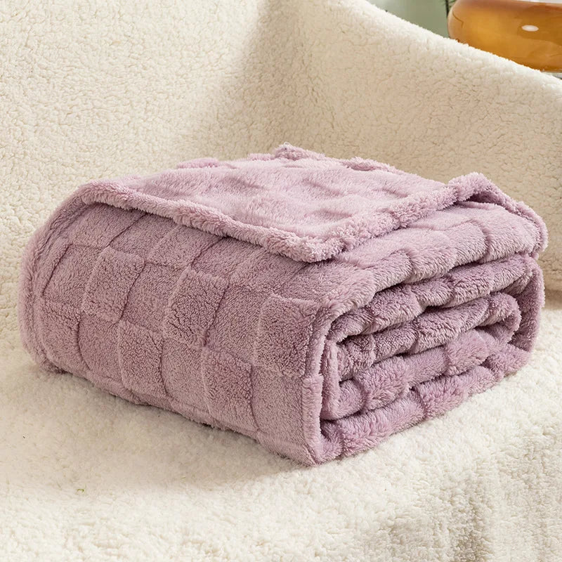 Thick Checkered Fleece Blanket