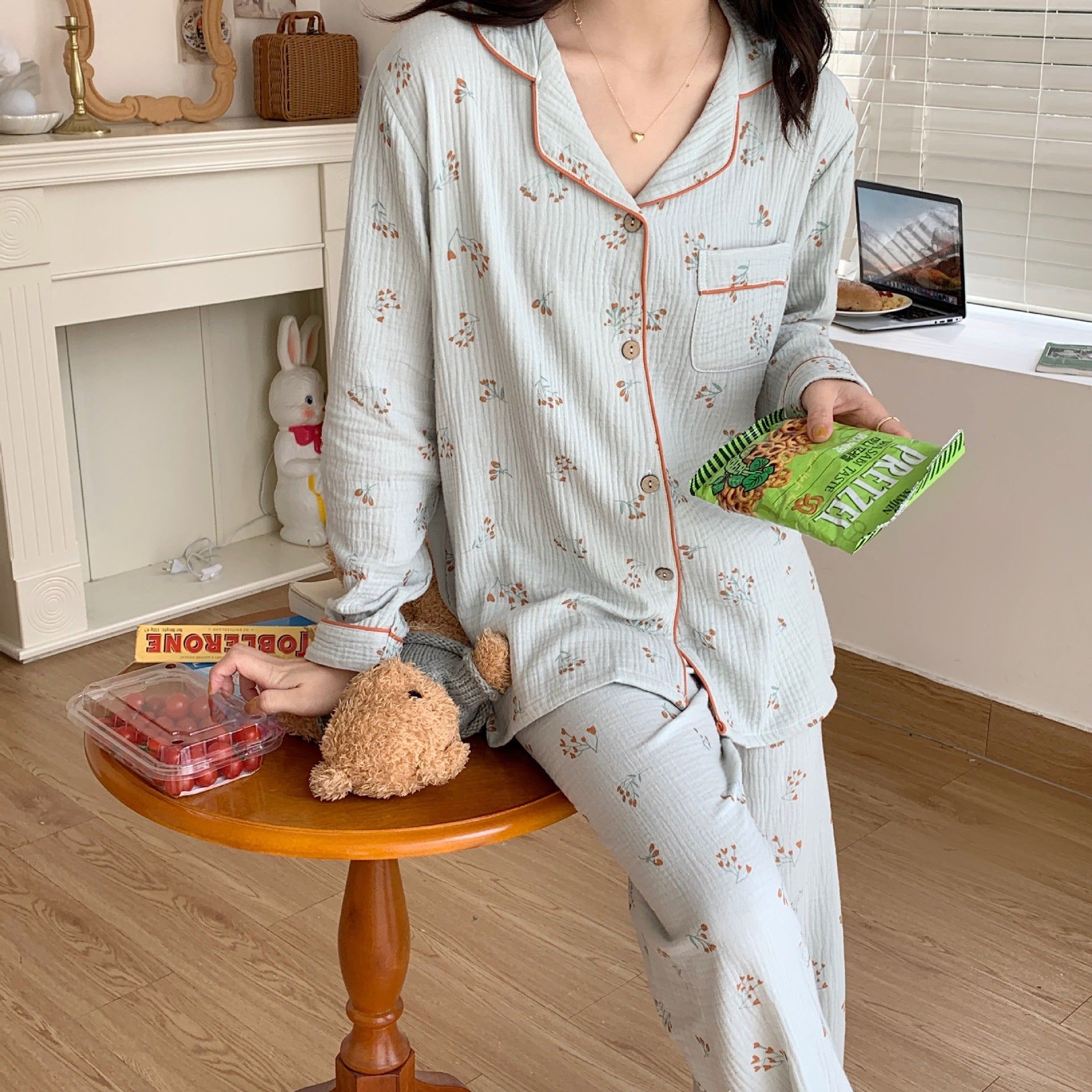 Women's Crepe Floral Pajamas