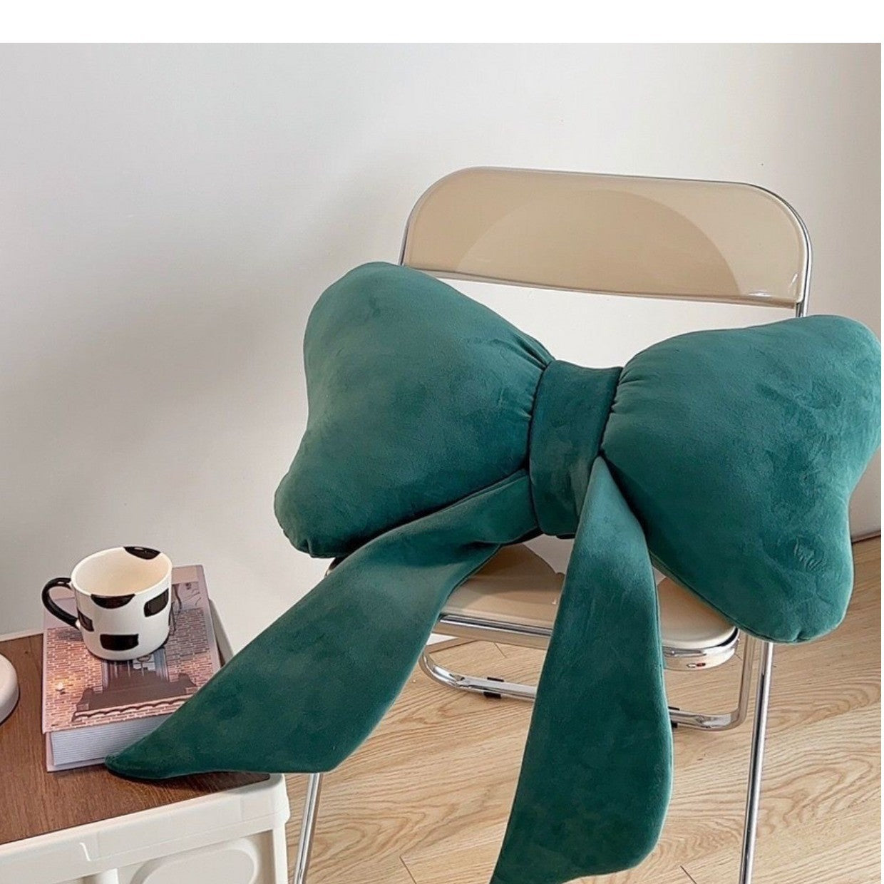 Red & Green Bow Pillows