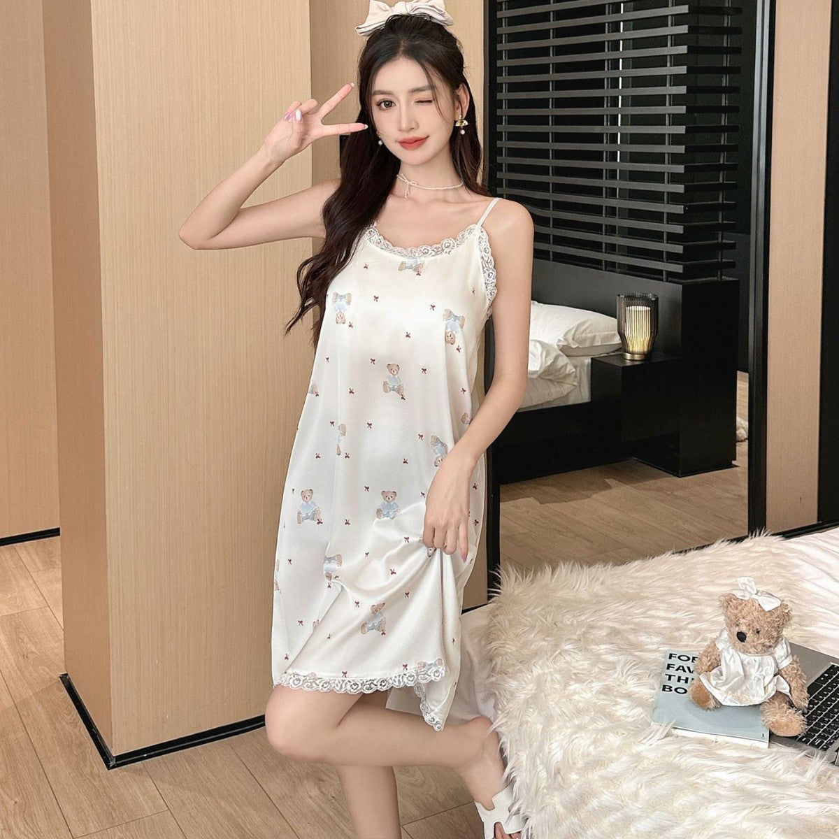 Nightdress With Shoulder-straps Cute Bear Print